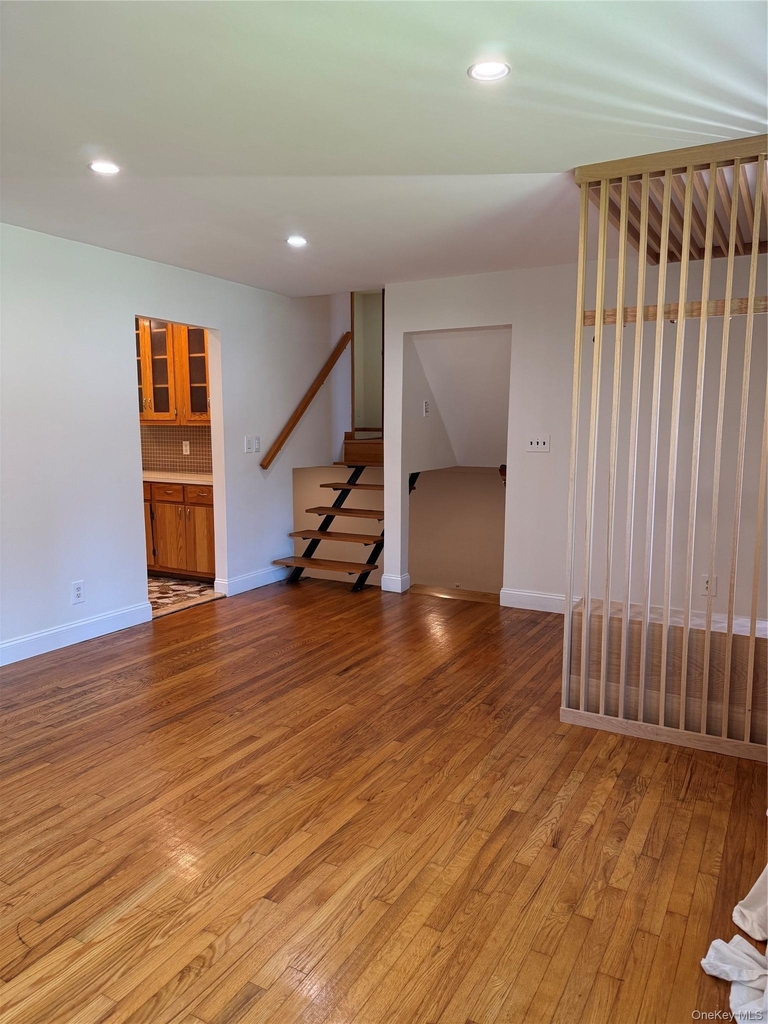 55 Cumberland Road - Photo 2