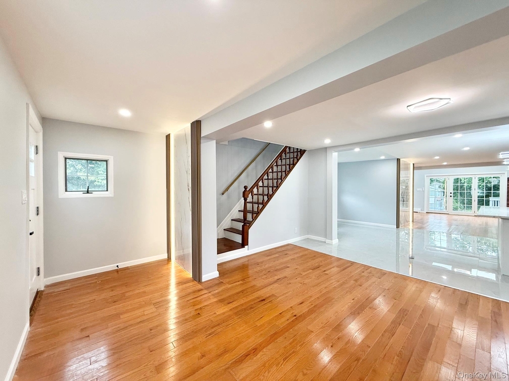 20 Baylis Place - Photo 2