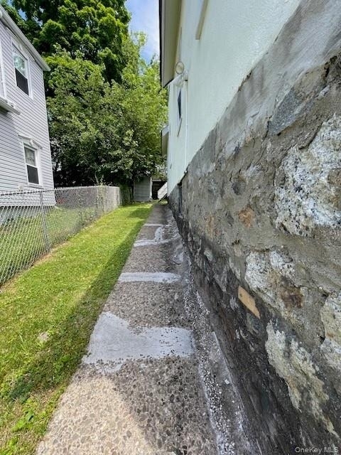 7 Sweezy Avenue - Photo 8