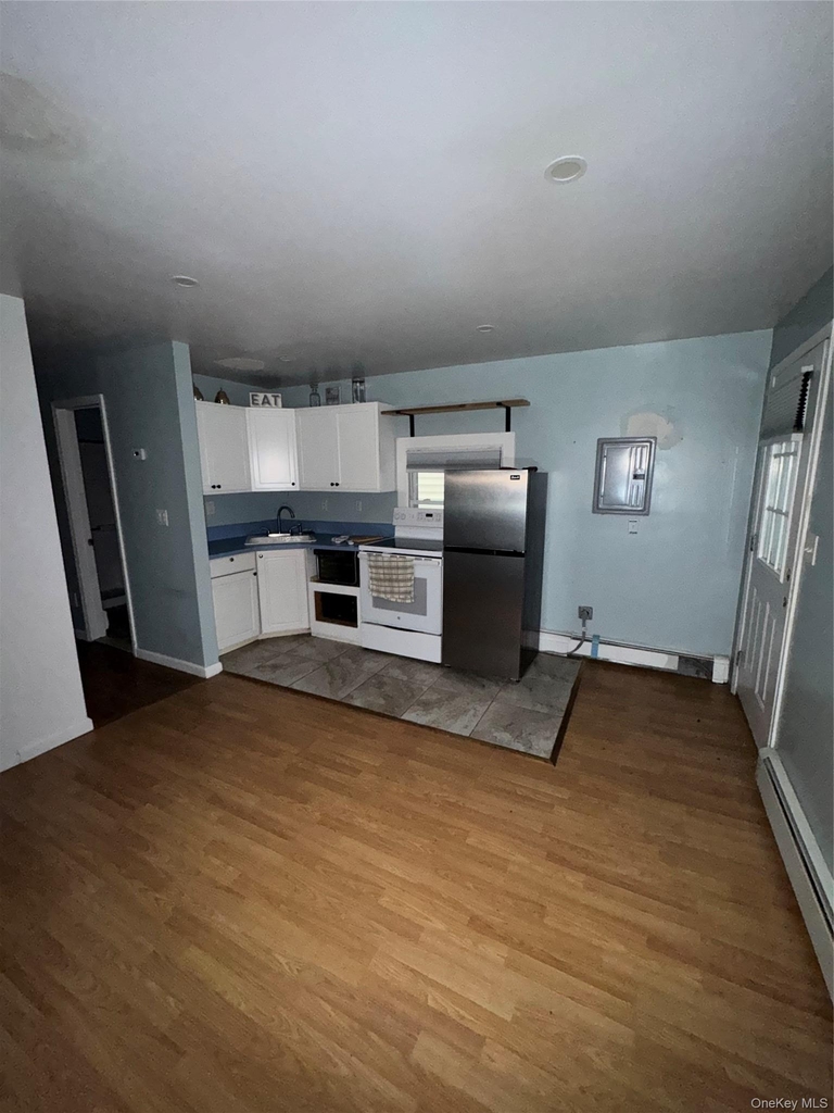 14 Locust Street - Photo 5