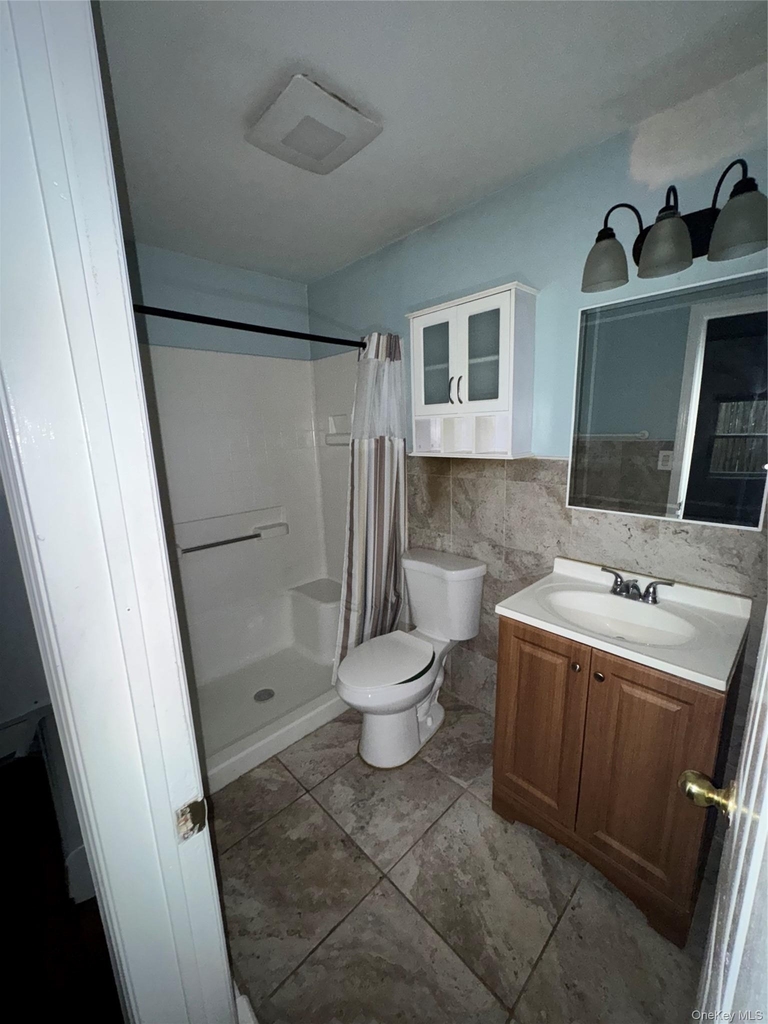 14 Locust Street - Photo 2