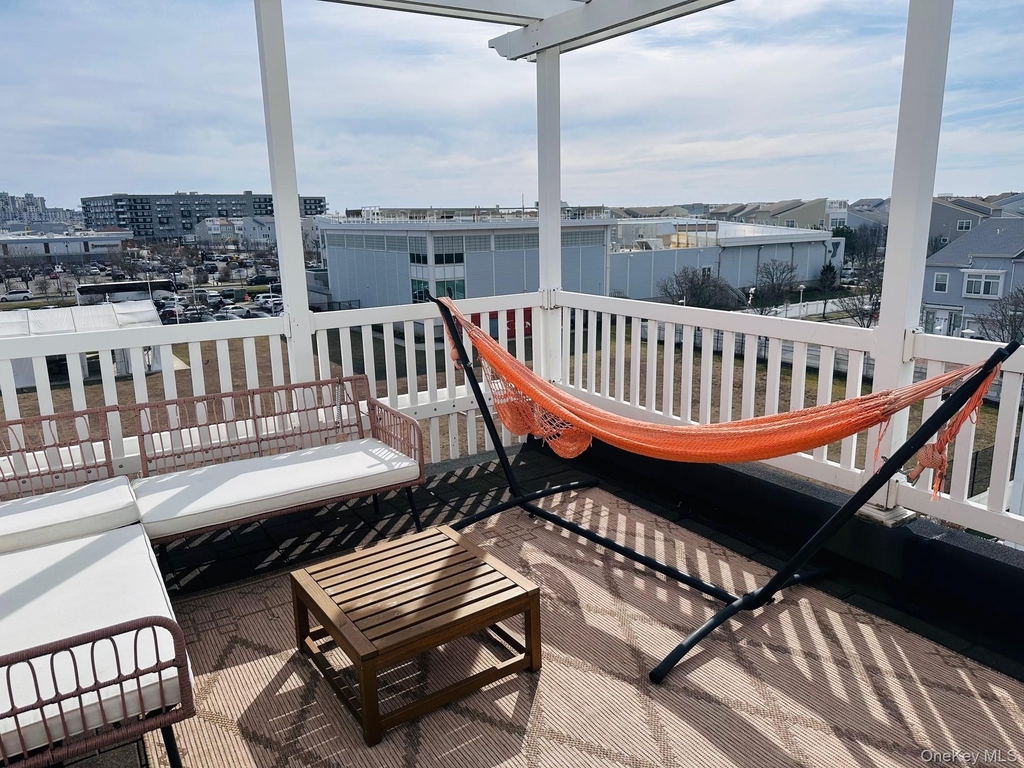 244 Beach Breeze Place - Photo 4