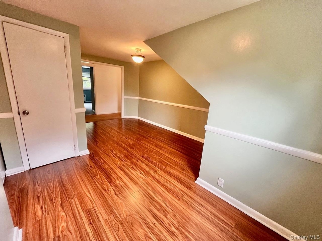 7 Ferndale Place - Photo 2