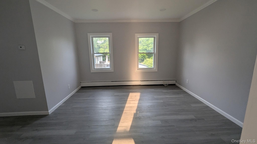 3230 Lexington Avenue - Photo 3