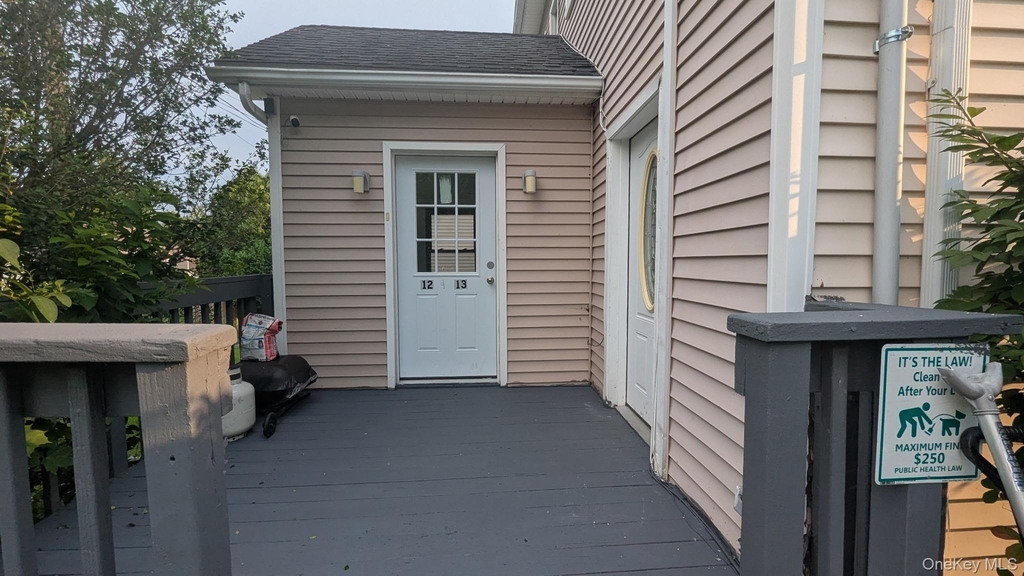 3230 Lexington Avenue - Photo 0