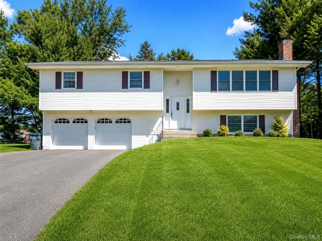 10 Roe Circle - Photo 0