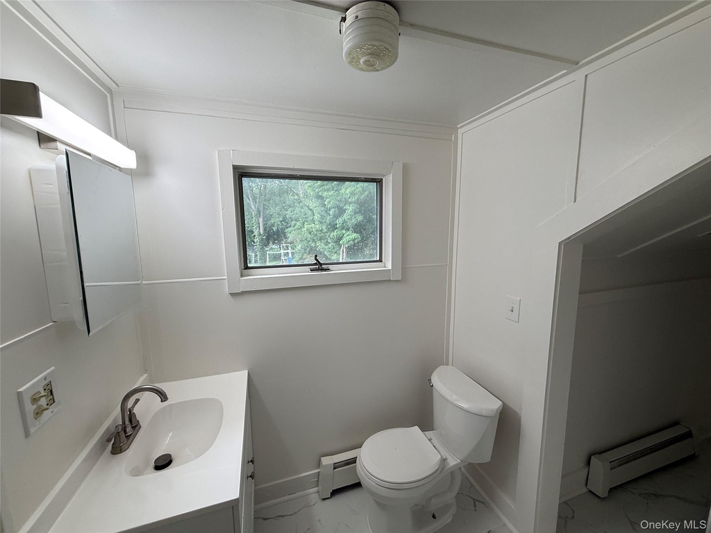 15 Tusten Avenue - Photo 12