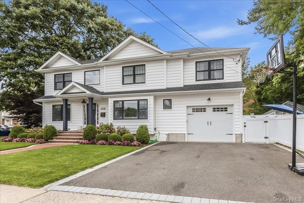 1214 Maple Avenue - Photo 1