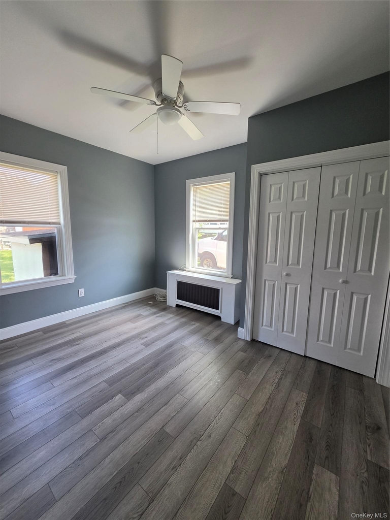 11 White Plains Avenue - Photo 7