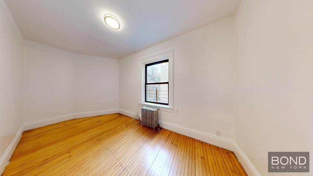 292 Riverside Drive - Photo 6