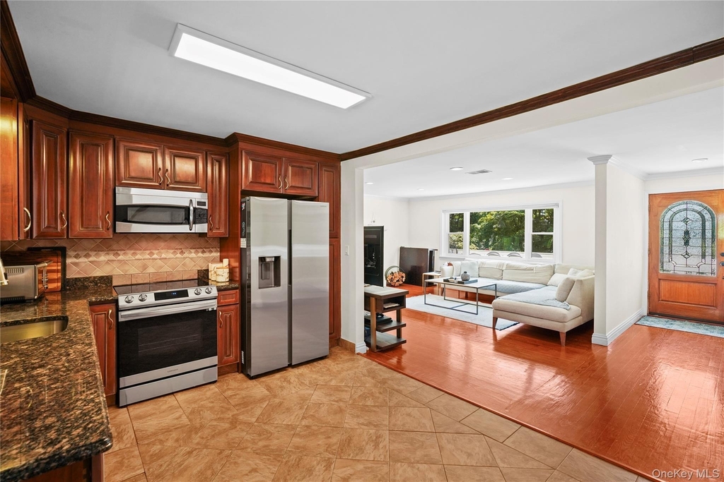4 Hickory Drive - Photo 9