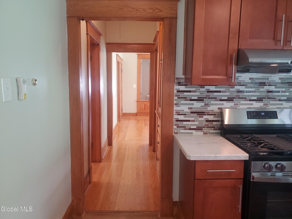 38 Summit Avenue - Photo 20
