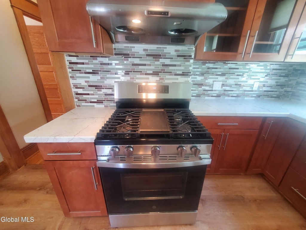 38 Summit Avenue - Photo 30