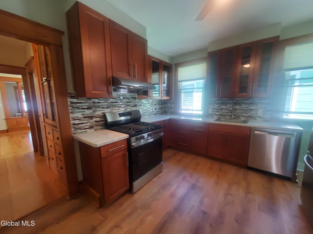 38 Summit Avenue - Photo 23
