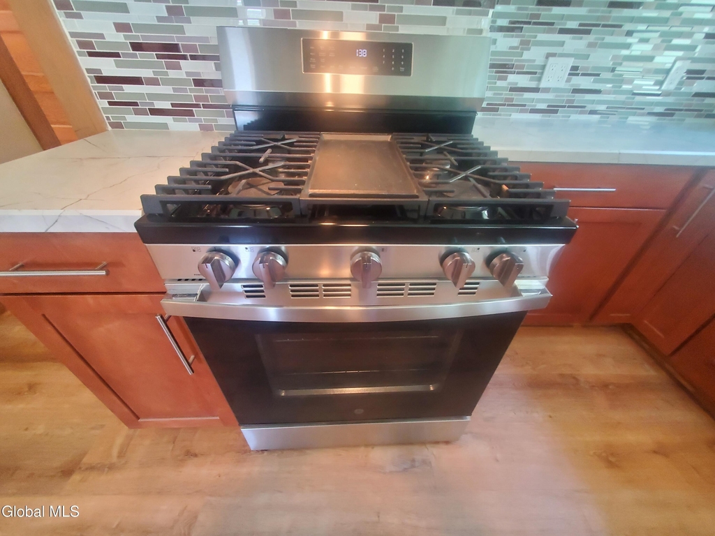 38 Summit Avenue - Photo 29