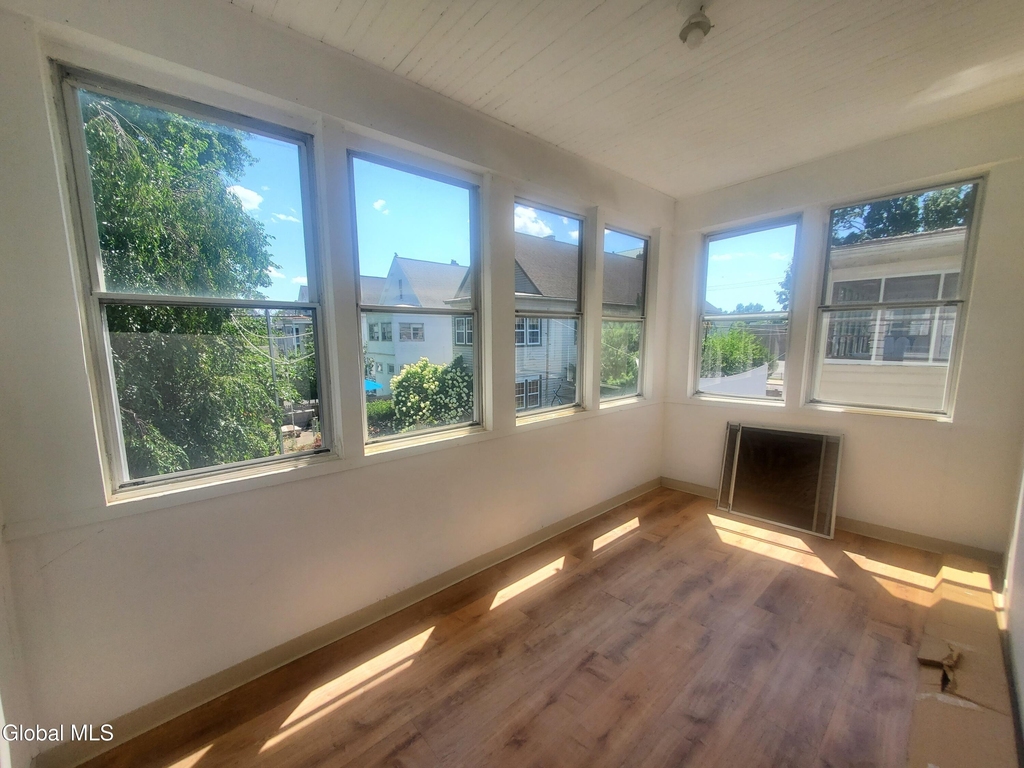 38 Summit Avenue - Photo 36