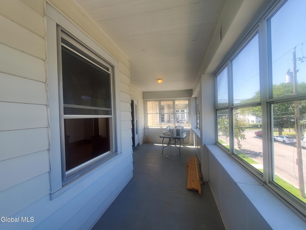 38 Summit Avenue - Photo 9
