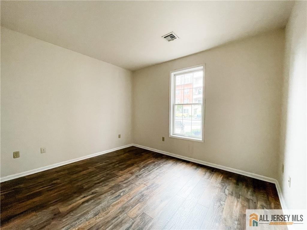 105 Regency Place - Photo 22