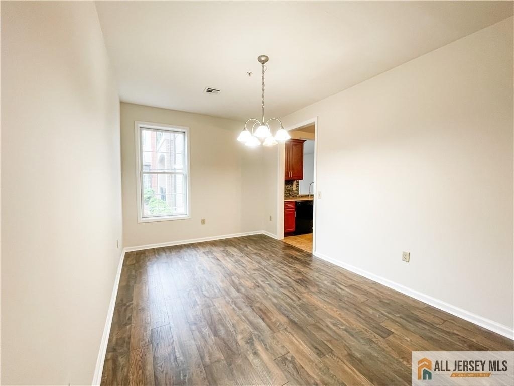 105 Regency Place - Photo 8