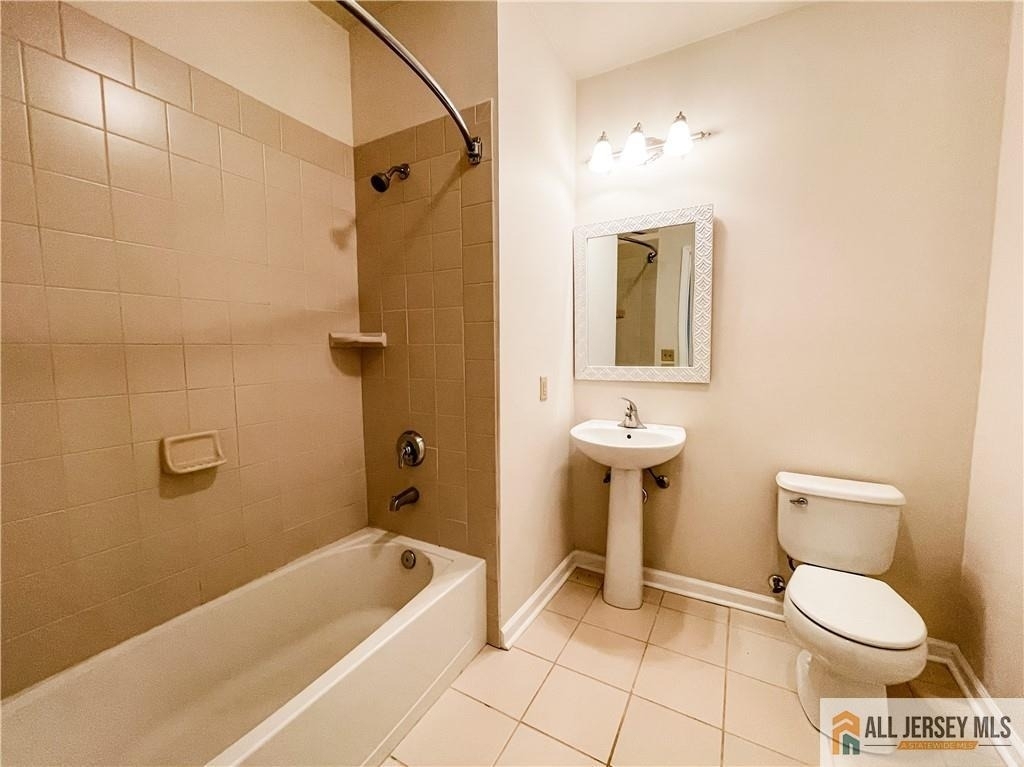 105 Regency Place - Photo 24