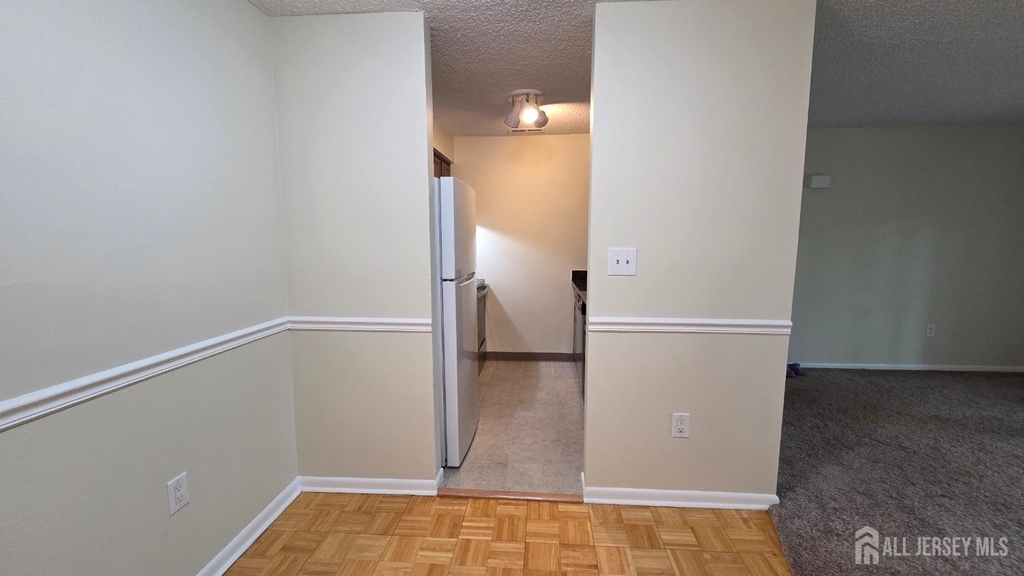 1514 Ravens Crest Drive - Photo 4