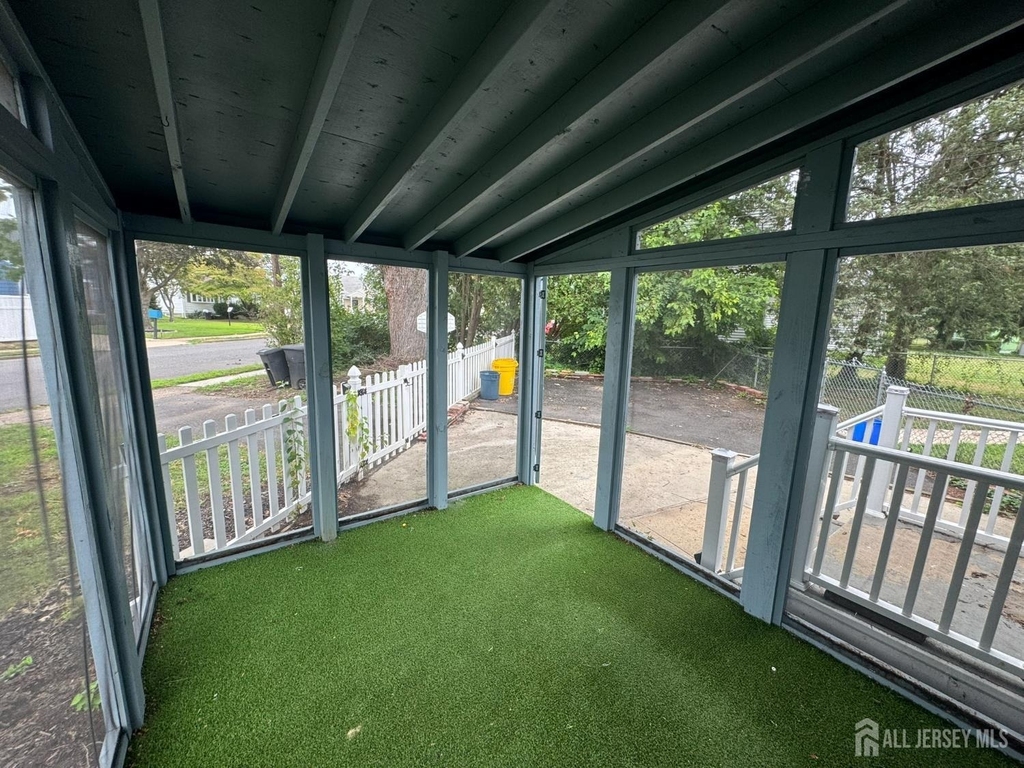 51 Kenwood Terrace - Photo 24