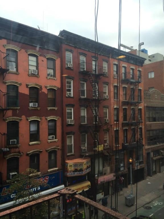 87 Clinton Street - Photo 17