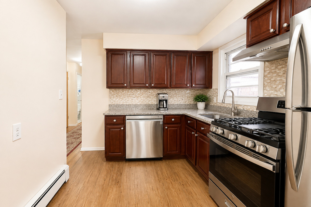 70-69 Walnut Street - Photo 7