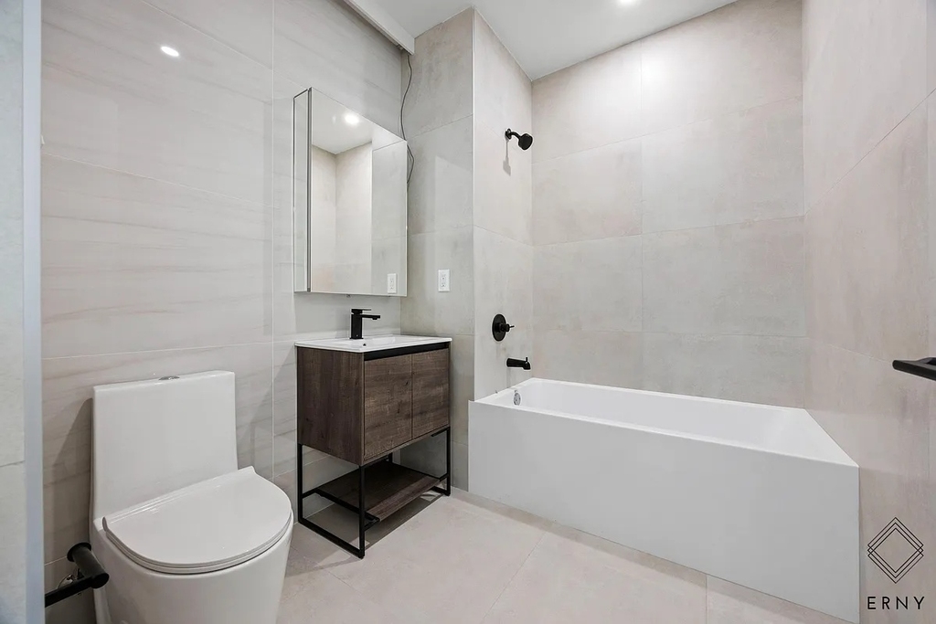 942 new york ave brooklyn ny 11226 - Photo 3