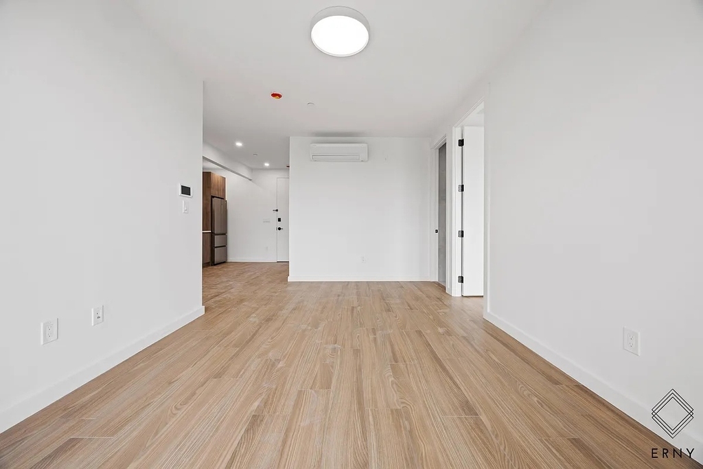 942 new york ave brooklyn ny 11226 - Photo 2