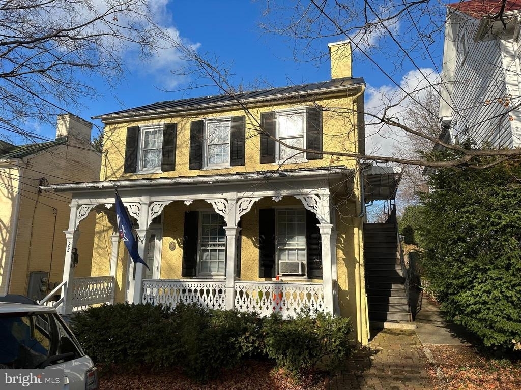 22 Peyton Street - Photo 0