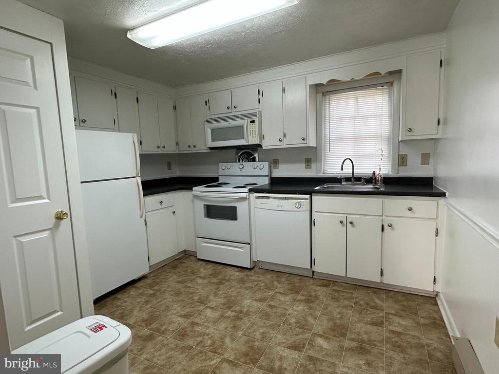 22 Peyton Street - Photo 4