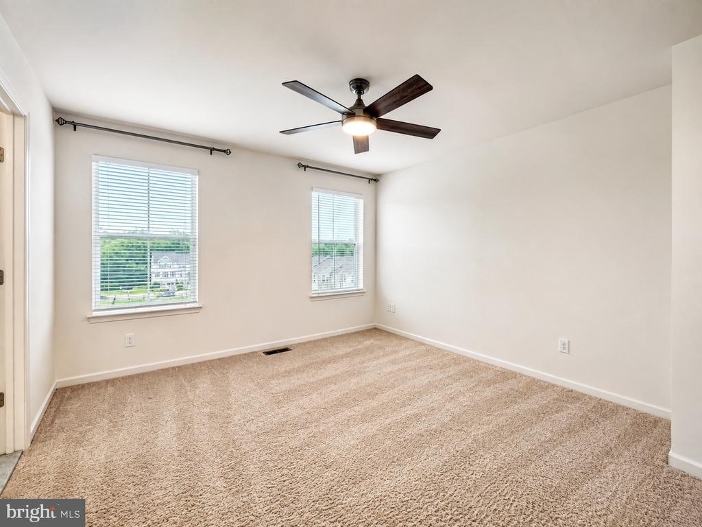 4811 Hicks Drive - Photo 14