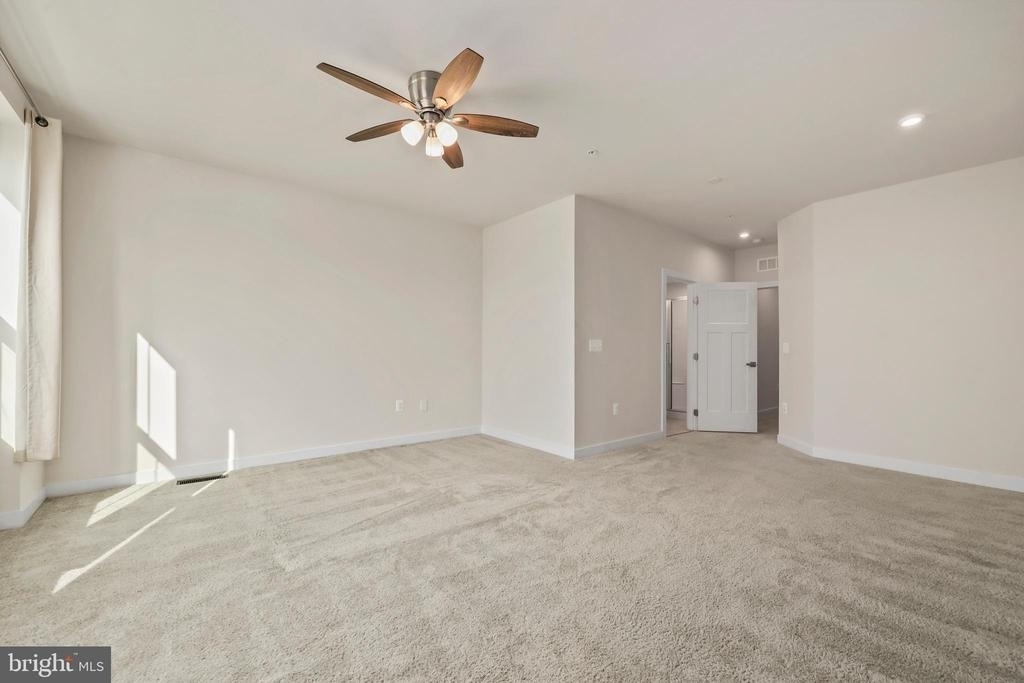 1733 Dunnington Place - Photo 13