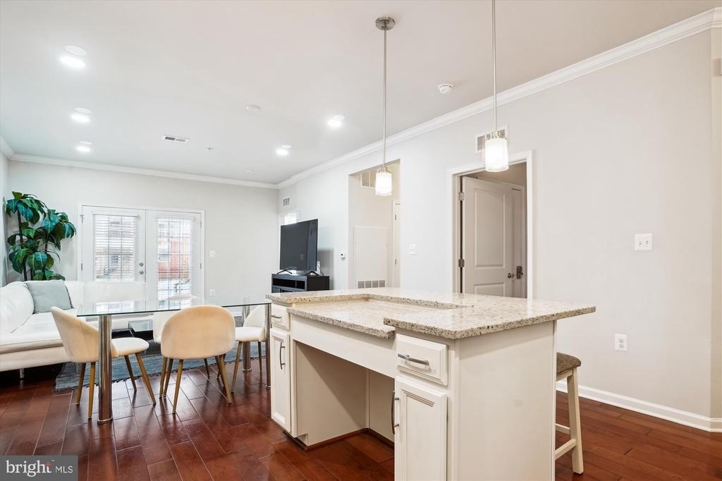 43031 Foxtrail Woods Terrace - Photo 8