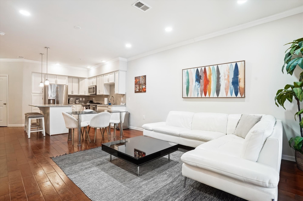 43031 Foxtrail Woods Terrace - Photo 3