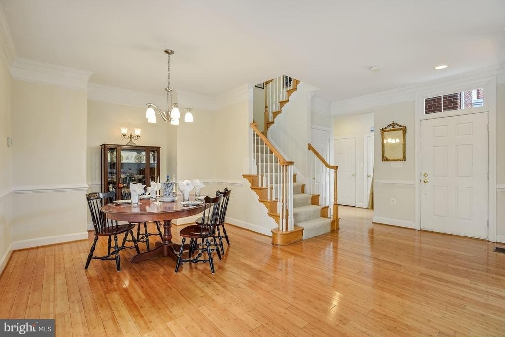 18488 Lanier Island Square - Photo 4