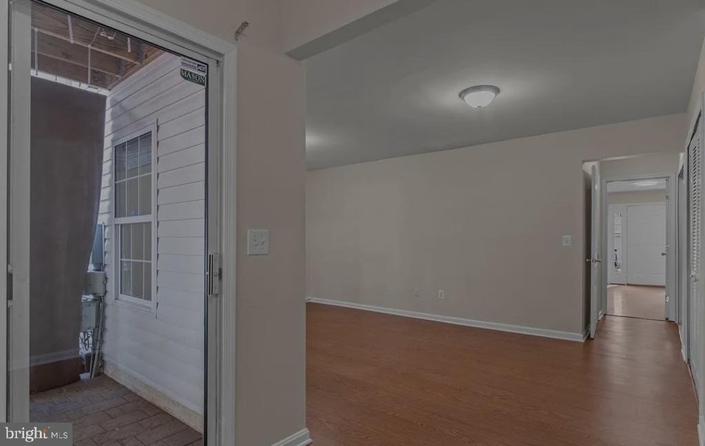 18763 Trident Square - Photo 4