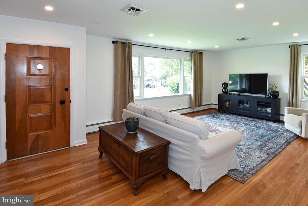 2 Cinnamon Fern Road - Photo 2