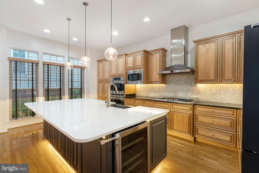 8880 Olive Mae Circle - Photo 3