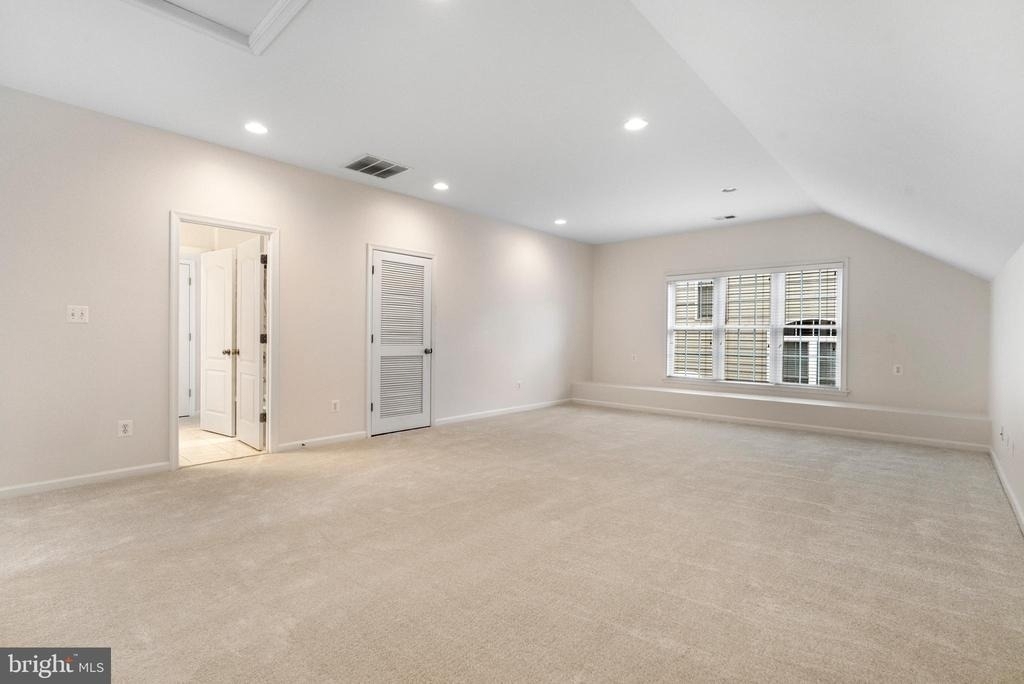 8880 Olive Mae Circle - Photo 37