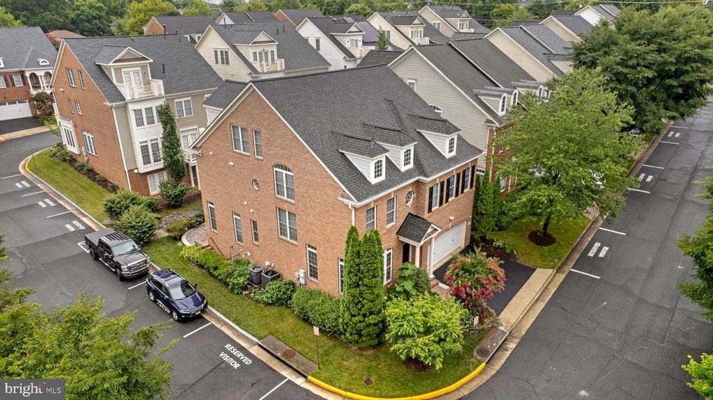 8880 Olive Mae Circle - Photo 1