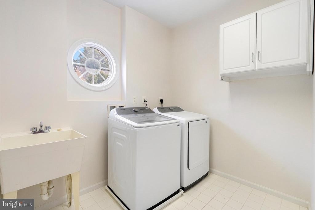 8880 Olive Mae Circle - Photo 18