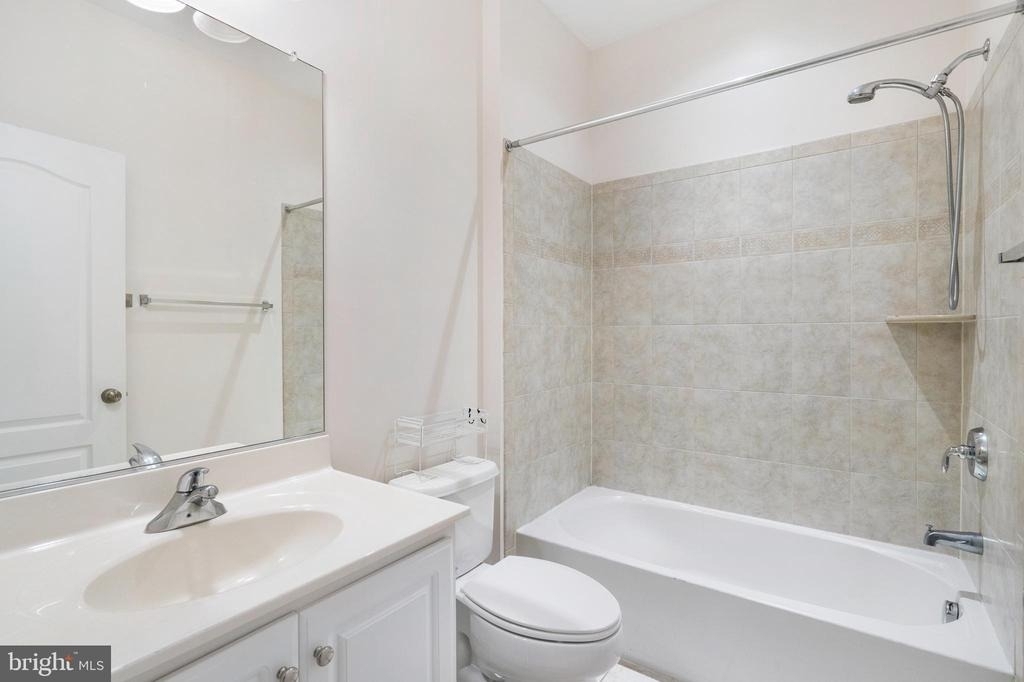 8880 Olive Mae Circle - Photo 31