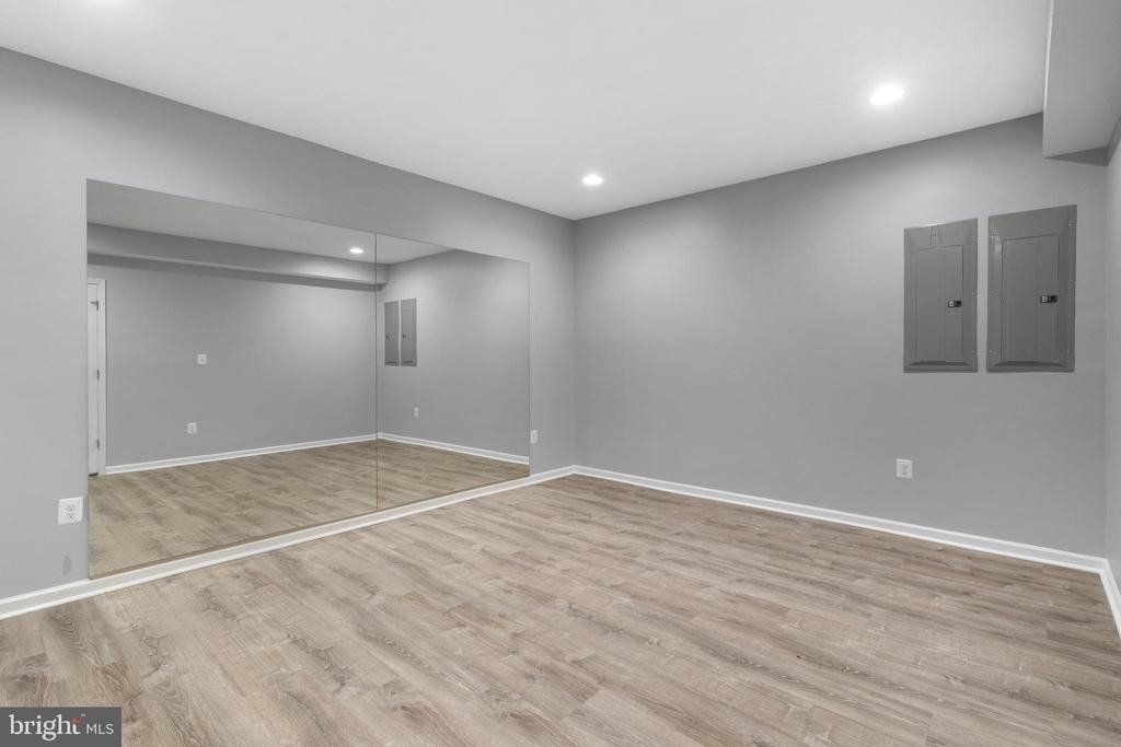 8880 Olive Mae Circle - Photo 45