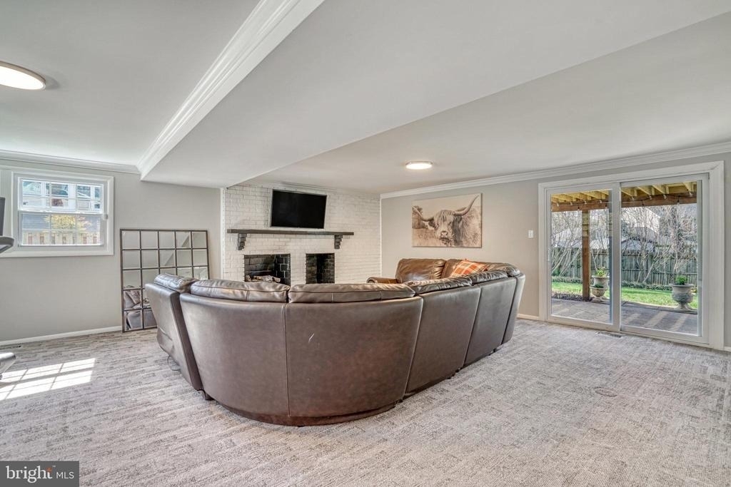 12805 Point Pleasant Drive - Photo 33