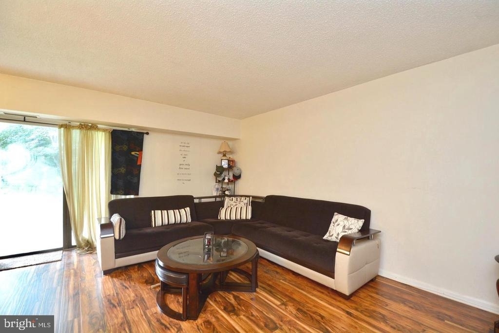 11643 Stoneview Square - Photo 3