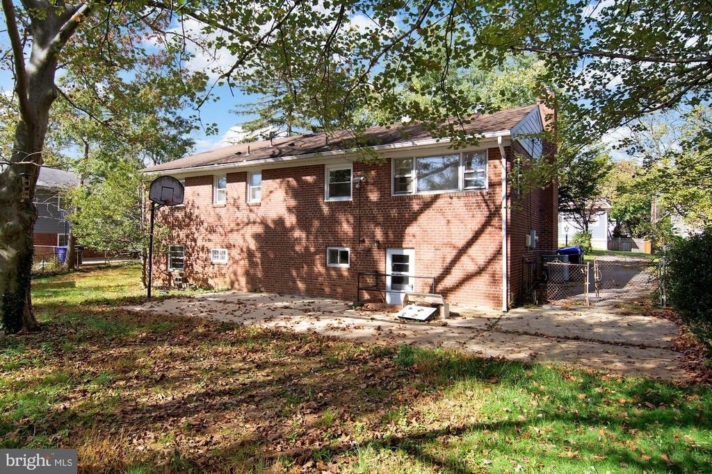6807 Dean Drive - Photo 31