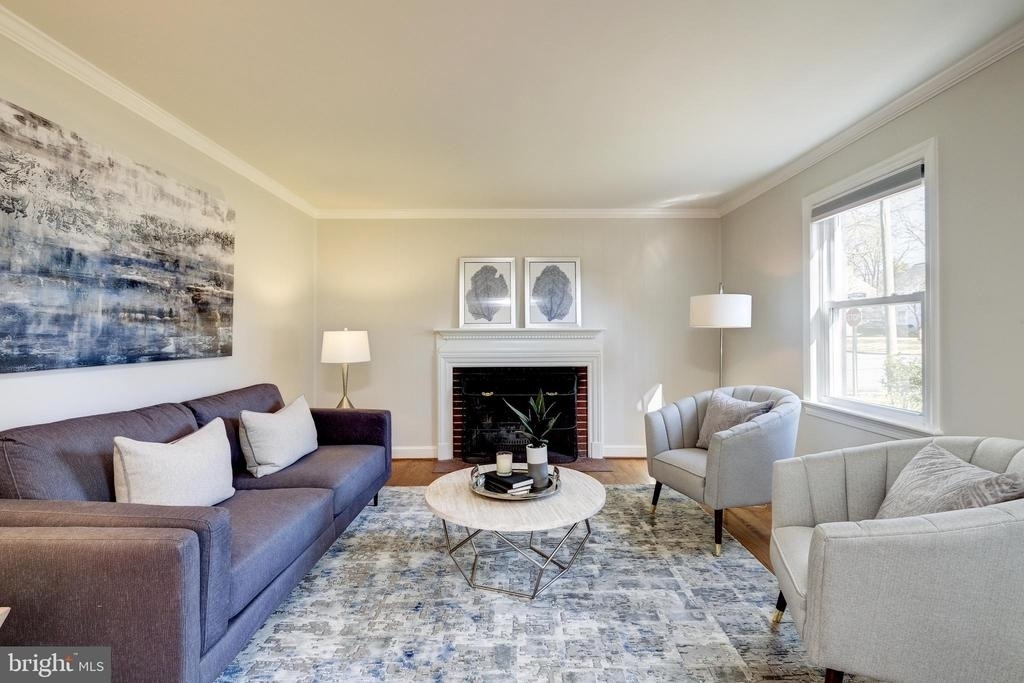 2900 Linden Lane - Photo 3