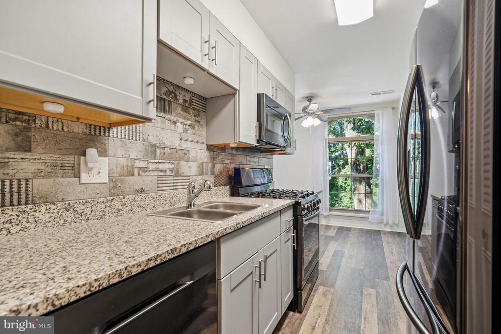 3326 Woodburn Village Drive - Photo 2